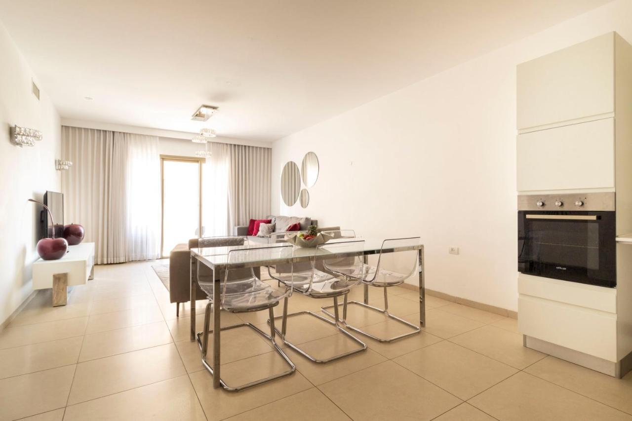 Stylish 2Br/Parking, View Over The Temple Mount Yerusalem Bagian luar foto